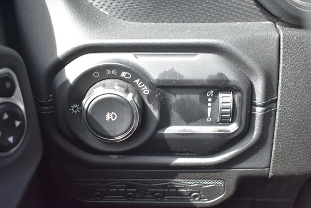 Used 2024 Jeep Wrangler SUV