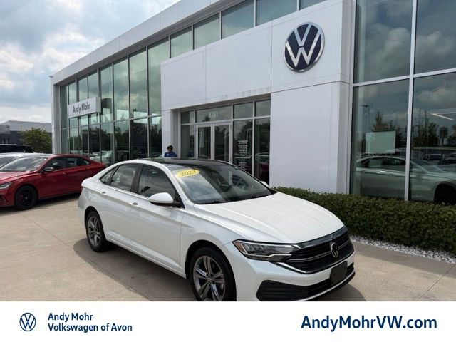 Pure White 2023 Volkswagen Jetta Sedan Front-Wheel Drive 8-Speed Automatic