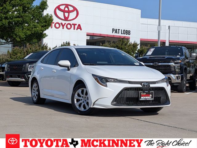 White 2022 Toyota Corolla LE FWD Sedan Front-Wheel Drive Continuously Variable Transmission
