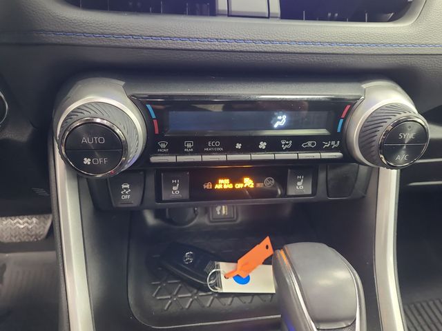 2023 – Toyota – RAV4 Hybrid