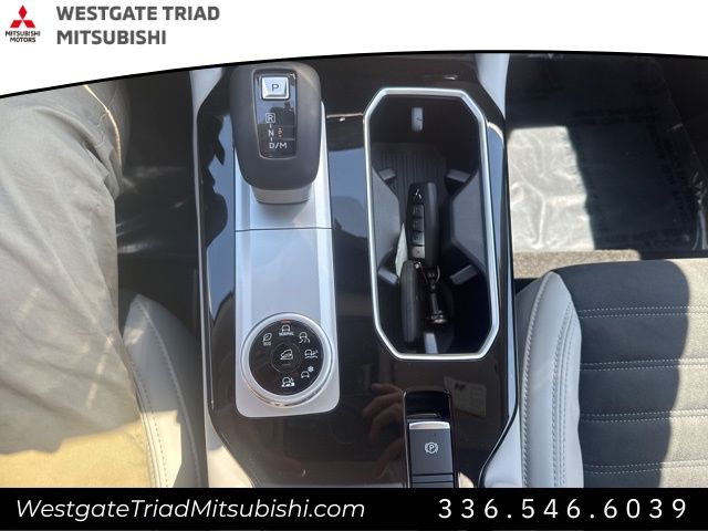 MitsubishiOutlander24