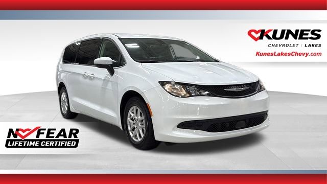 2022 Chrysler Voyager LX FWD