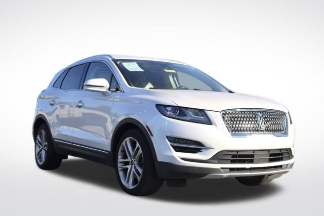 White Platinum Clearcoat Metallic 2019 Lincoln MKC SUV / Crossover All-Wheel Drive 6-Speed Automatic