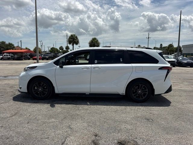 2025 Toyota Sienna - $51,988