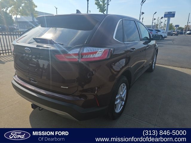 2021 Ford Edge SEL 3