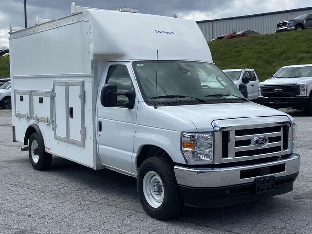 2025 Ford E-350SD Base 8