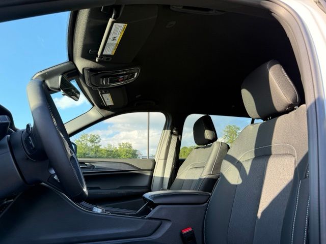 New 2026 Jeep Grand Cherokee L SUV