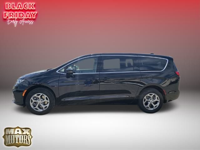 2024 Chrysler Pacifica Limited 4