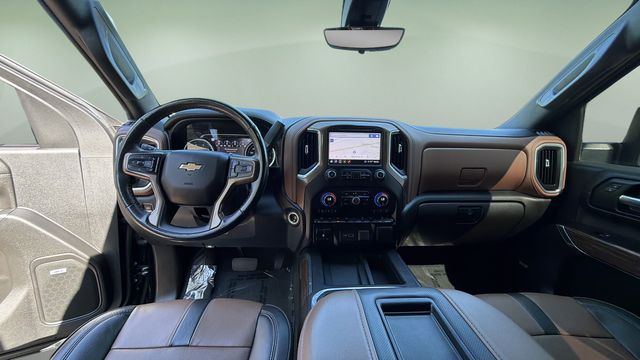 Used 2020 Black Chevrolet High Country image 19
