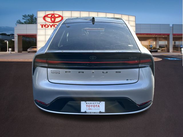 2024 Toyota Prius Limited 28