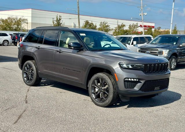 2025 Jeep Grand Cherokee Limited's photo