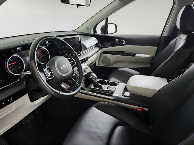Used 2022 Kia Carnival Van