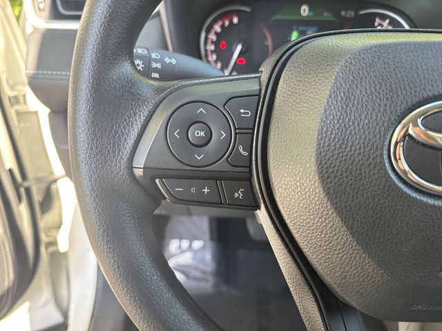 Used 2025 White Toyota LE image 16