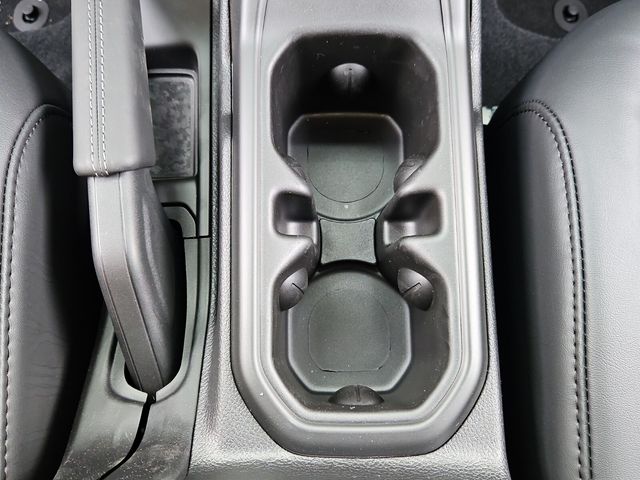 New 2026 White/off-white Jeep Rubicon image 15