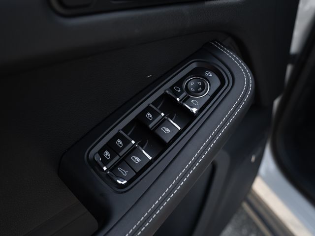 Certified Used 2026  Porsche S image 16