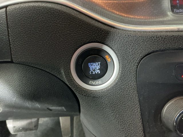 Used 2014 Silver Dodge R/T image 22