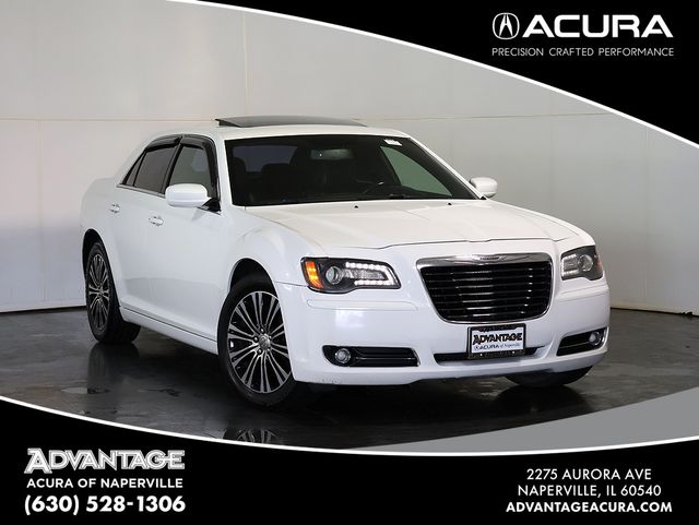 Bright White Clearcoat 2013 Chrysler 300 S AWD Sedan All-Wheel Drive 8-Speed Automatic