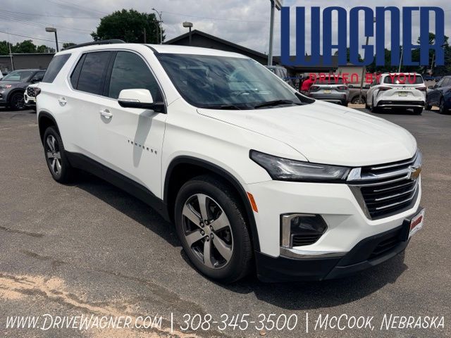 Summit White 2023 Chevrolet Traverse SUV / Crossover Four-Wheel Drive 9-Speed Automatic
