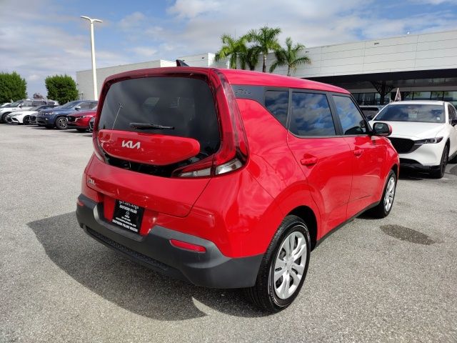 2022 Kia Soul LX 7