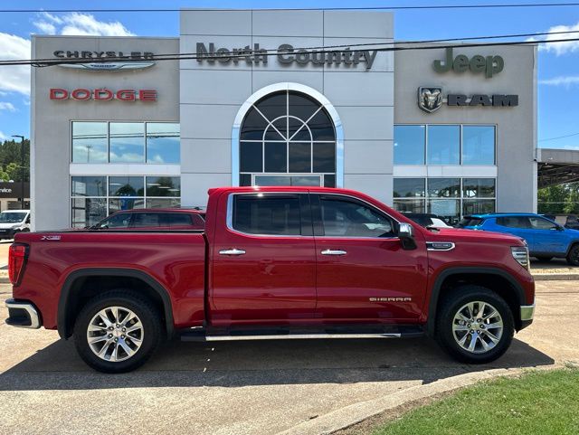 2023 GMC Sierra 1500 SLT Crew Cab 4WD