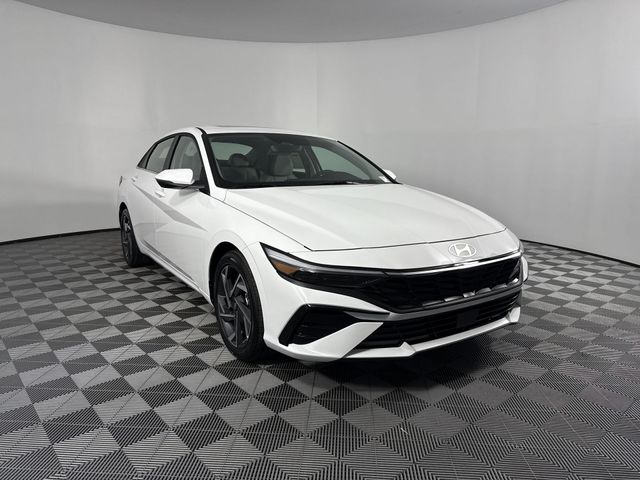 New 2025 Hyundai Elantra For Sale in Indianapolis, IN