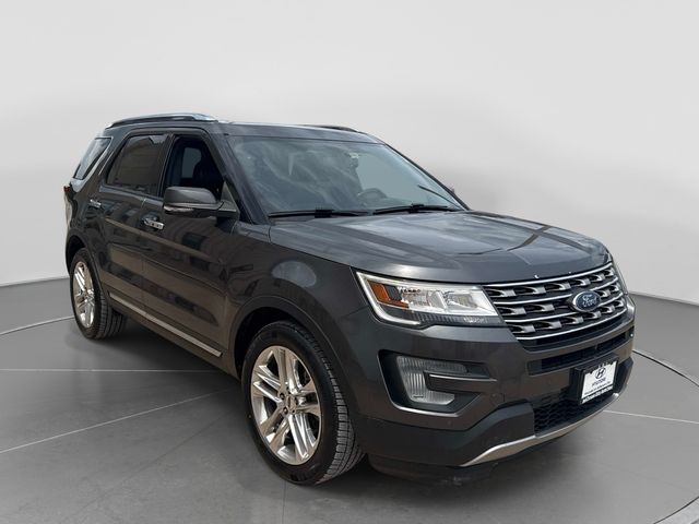 Gray (Magnetic) 2017 Ford Explorer SUV / Crossover All-Wheel Drive 6-Speed Automatic