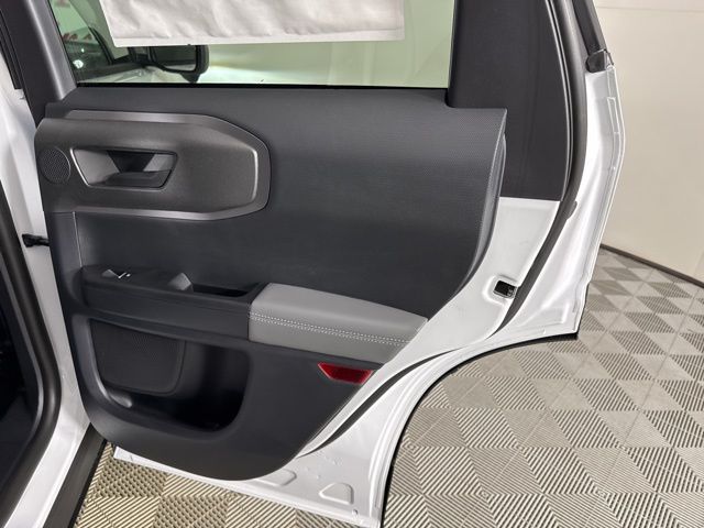 2025 Oxford White Ford Bronco Sport Badlands 4X4 SUV