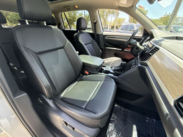 2018 Volkswagen Atlas - $16,998