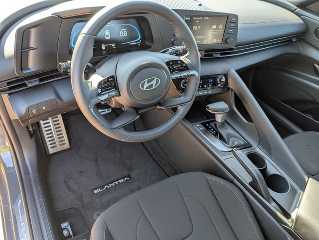2026 Hyundai Elantra SEL Sport - 11