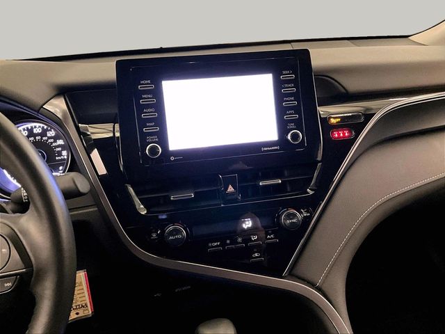 2023 Toyota Camry SE Silver at Sutliff Volkswagen