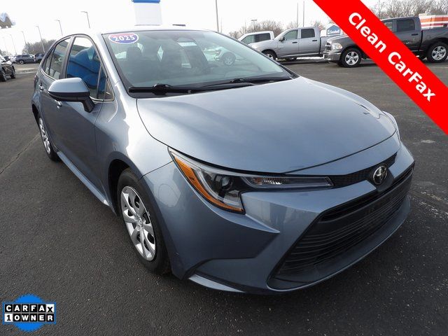 2025 Toyota Corolla LE FWD
