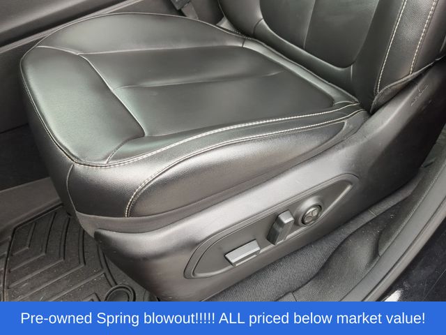 Used 2024 Diamond Black Jeep Limited image 24