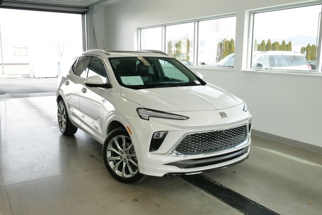 2025 Buick Encore GX Avenir AWD