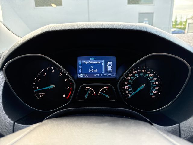 Ingot Silver 2012 Ford Focus Hatchback Front-Wheel Drive 6-Speed Automatic