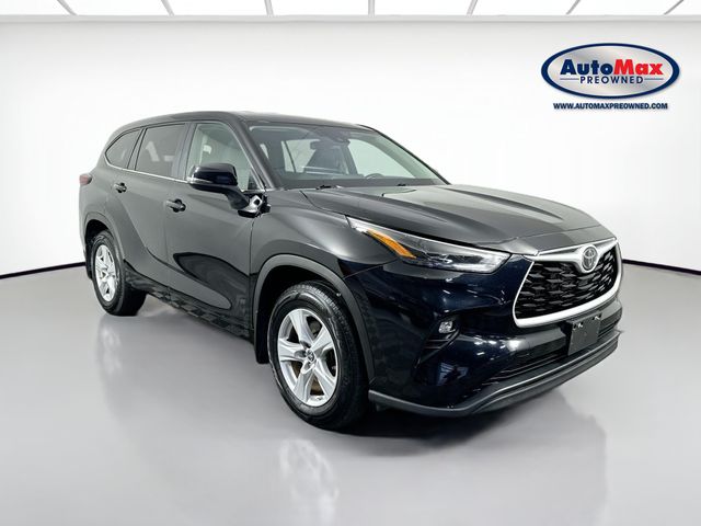 2024 Toyota Highlander LE AWD