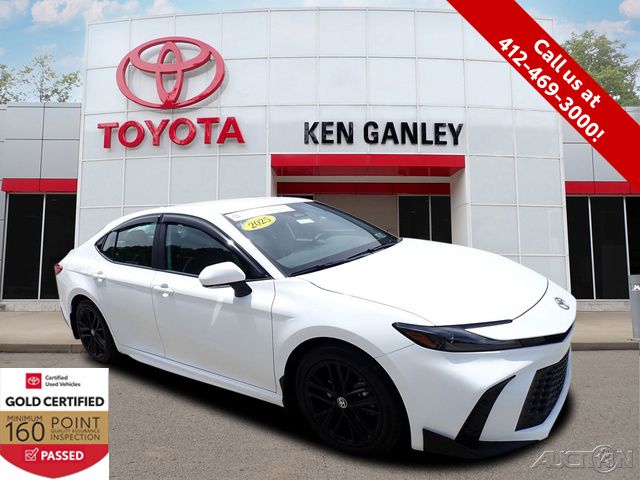 Ice 2025 Toyota Camry SE FWD Sedan Front-Wheel Drive Continuously Variable Transmission