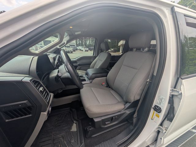 Used 2020 White Ford XLT image 10