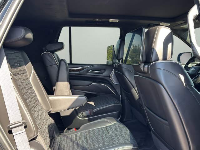 Used 2024 Cadillac Escalade SUV