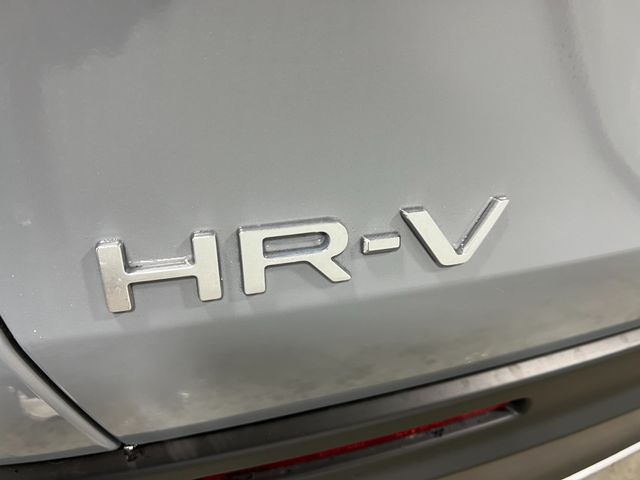 2025 Honda HR-V Sport 9