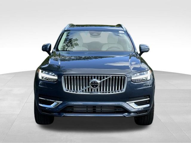 2025 Volvo XC90 Plug-In Hybrid T8 Plus 8