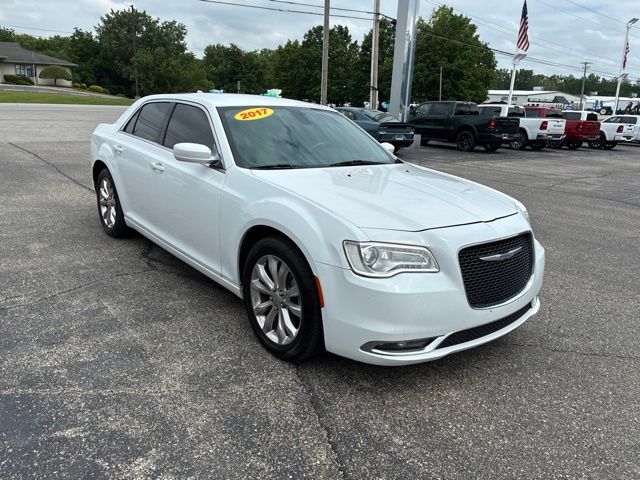 Bright White Clearcoat 2017 Chrysler 300 Sedan All-Wheel Drive 8-Speed Automatic