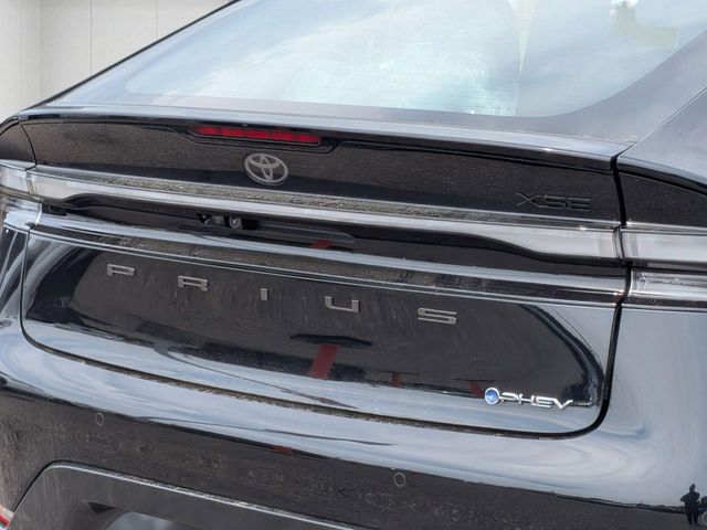 2026 Toyota Prius Plug-in Hybrid XSE Premium - Photo 10