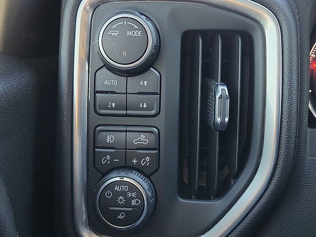 Used Car 2020 Chevrolet Silverado 1500  Lt Trail Boss For Sale Under $35,000 In Plainview, Texas