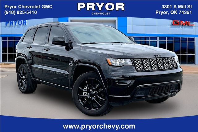 Diamond Black Crystal Pearlcoat 2022 Jeep Grand Cherokee SUV / Crossover Four-Wheel Drive 8-Speed Automatic