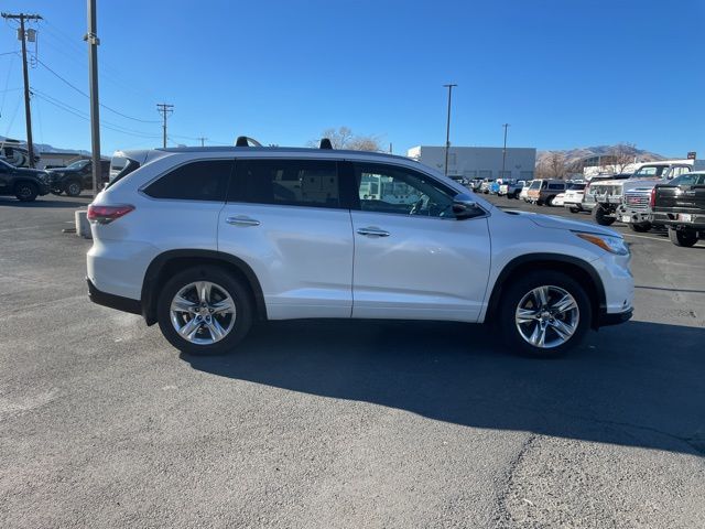 2015 Toyota Highlander Limited 35