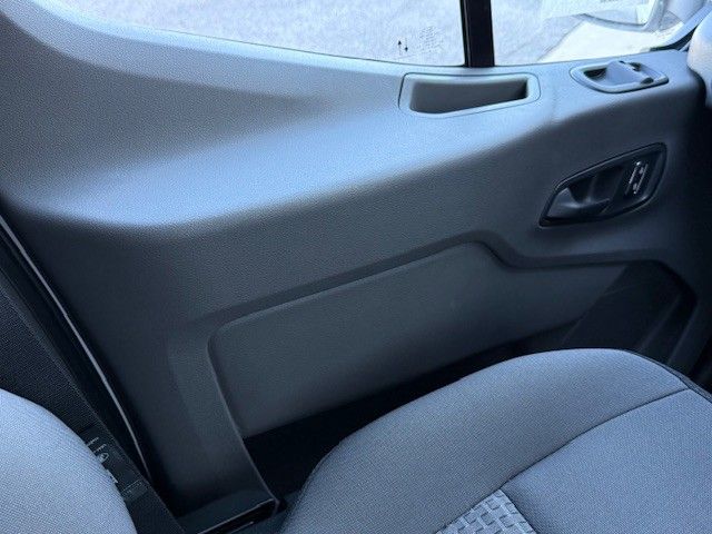 New 2026 White Ford Base image 29