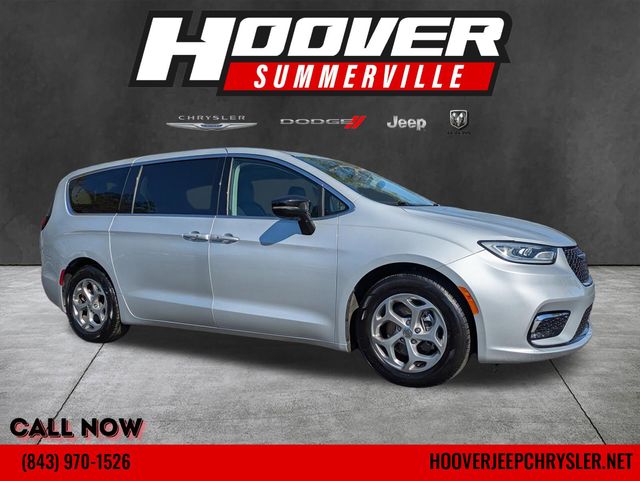 2024 Chrysler Pacifica Limited FWD