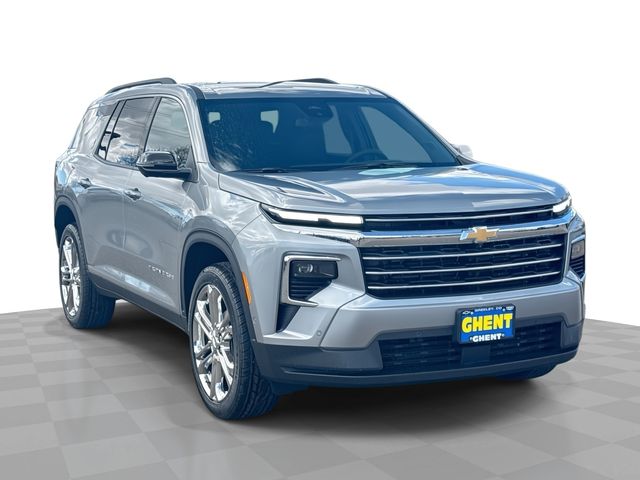 2025 Chevrolet Traverse LT photo