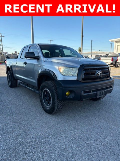 2013 Toyota Tundra Grade Double Cab 5.7L FFV 4WD