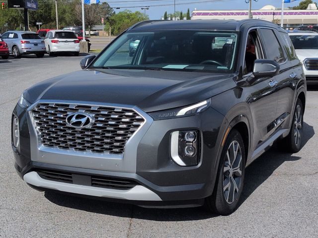 Used 2021 Green Hyundai Limited image 7
